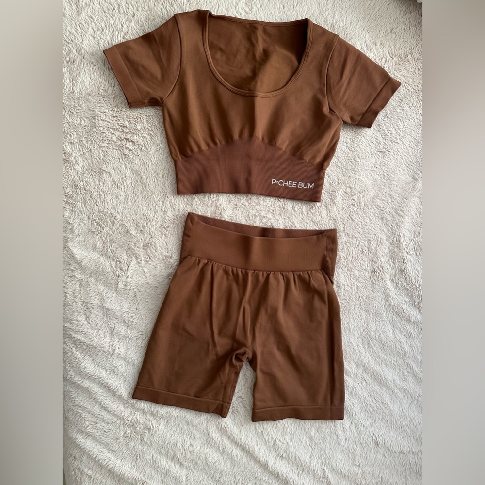 Coffee seamless crop top and short set - pcheebum